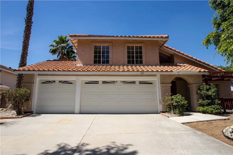 631 Pioneer, Redlands, CA 92374