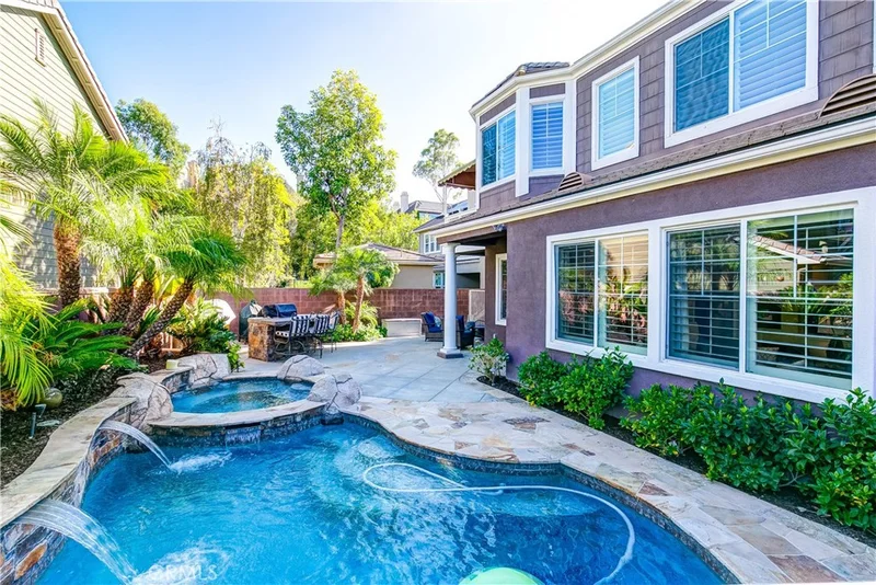 3 Flintridge, Ladera Ranch, CA 92694