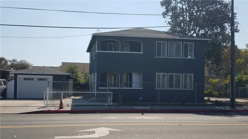 1908 119th, Los Angeles, CA 90059