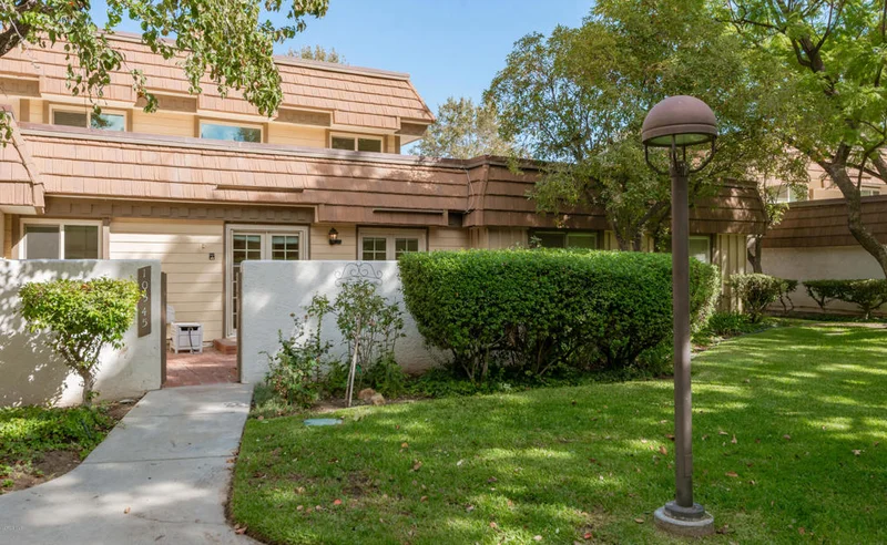 10345 Larwin, Chatsworth, CA 91311