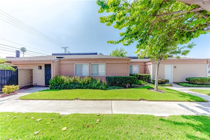 1178 Dresden #38, Anaheim, CA 92801