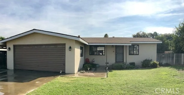 876 Cardoza, Tulare, CA 93274