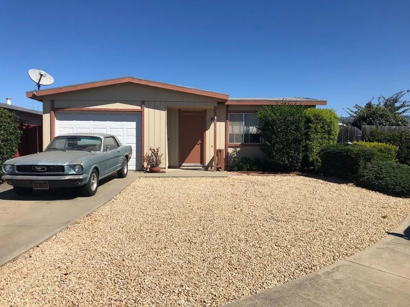 427 Spruce Circle, Watsonville, CA 95076