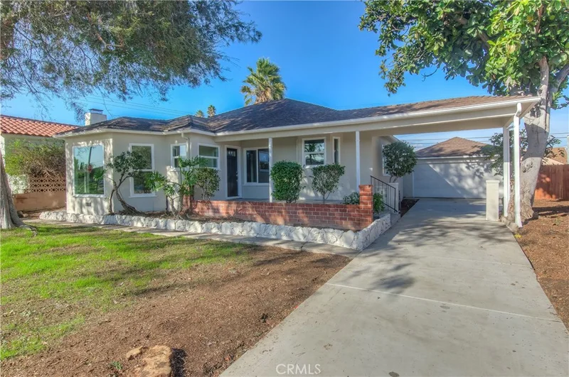 1851 83rd, Los Angeles, CA 90047