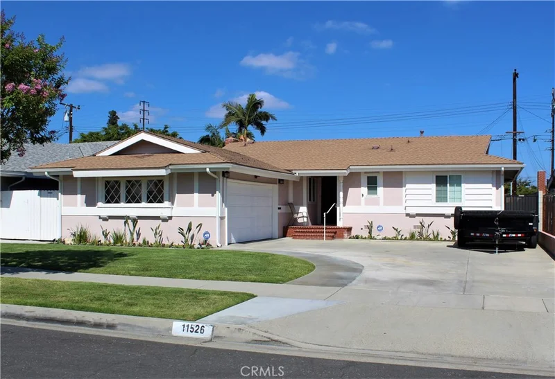 11526 Groveside, Whittier, CA 90604