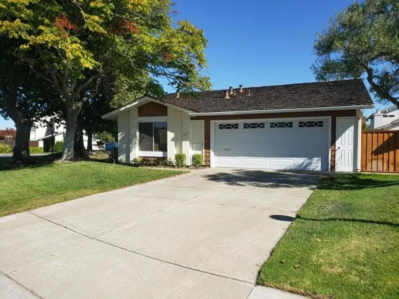 1251 Corsica, Foster City, CA 94404
