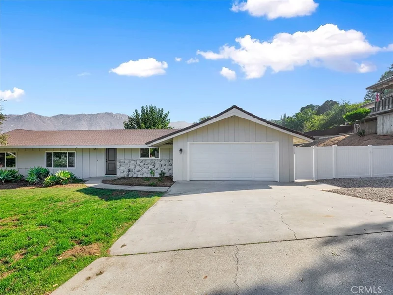 11461 Lehigh, Riverside, CA 92507