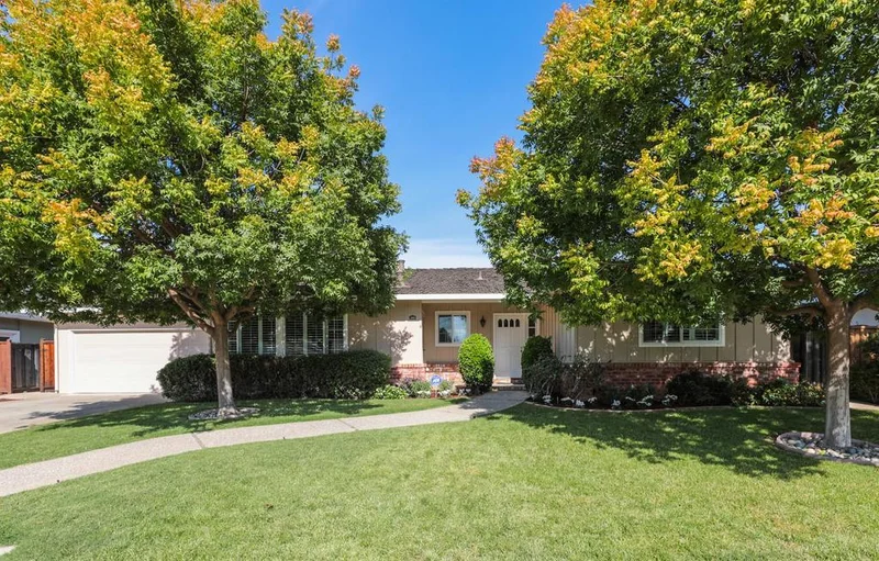 900 Madison, Mountain View, CA 94040