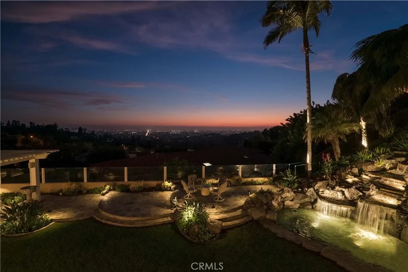 10371 Saint Charles, North Tustin, CA 92705