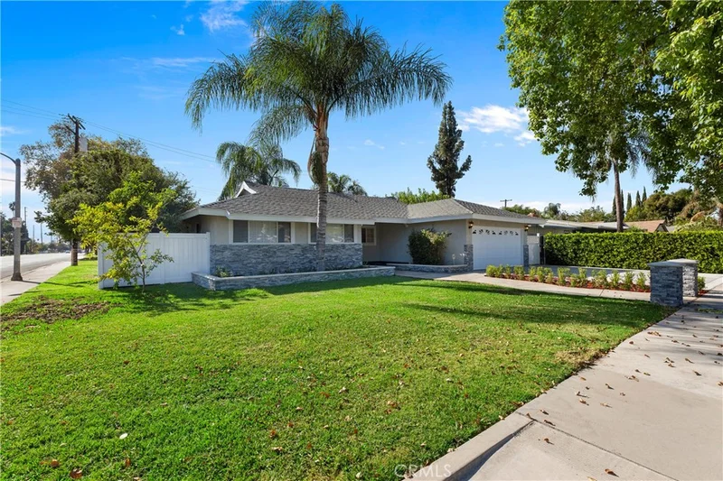 4202 Lido, Riverside, CA 92503