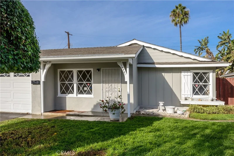18901 Lister, Huntington Beach, CA 92646