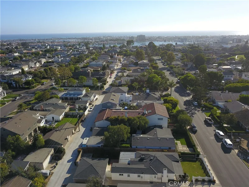 516 Tustin Ave, Newport Beach, CA 92663