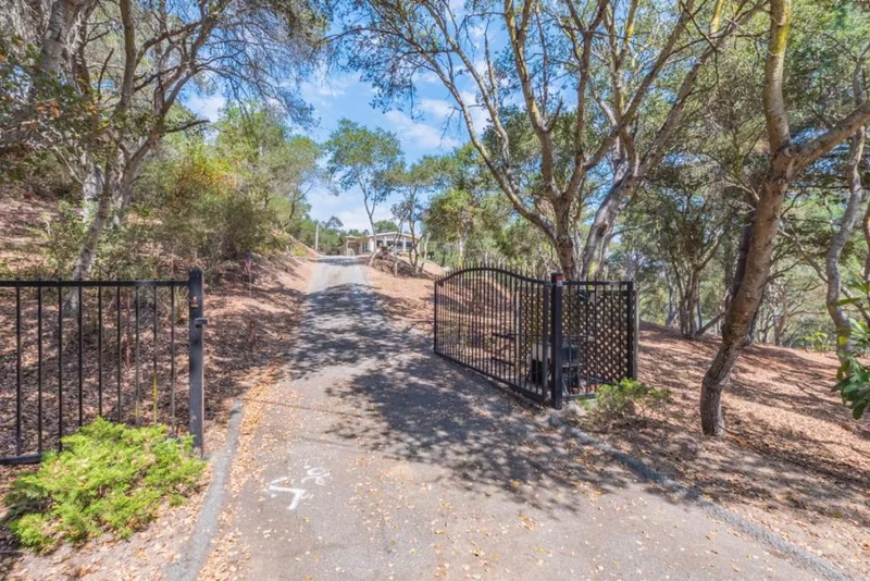 18795 Rea Avenue, Aromas, CA 95004