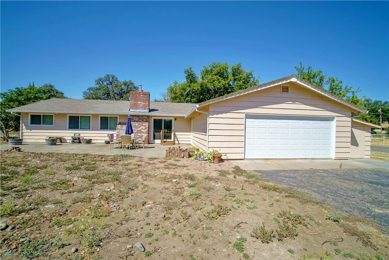 415 Kaer, Red Bluff, CA 96080