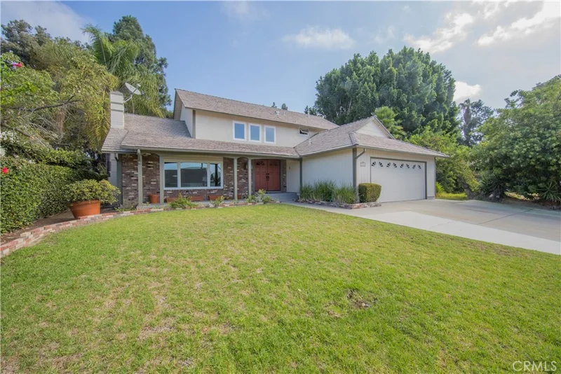 25541 Rhoda, Mission Viejo, CA 92691