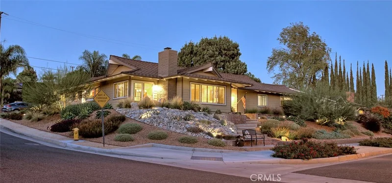 901 Melody, Fullerton, CA 92831