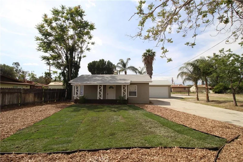 4232 Cypress, San Bernardino, CA 92407