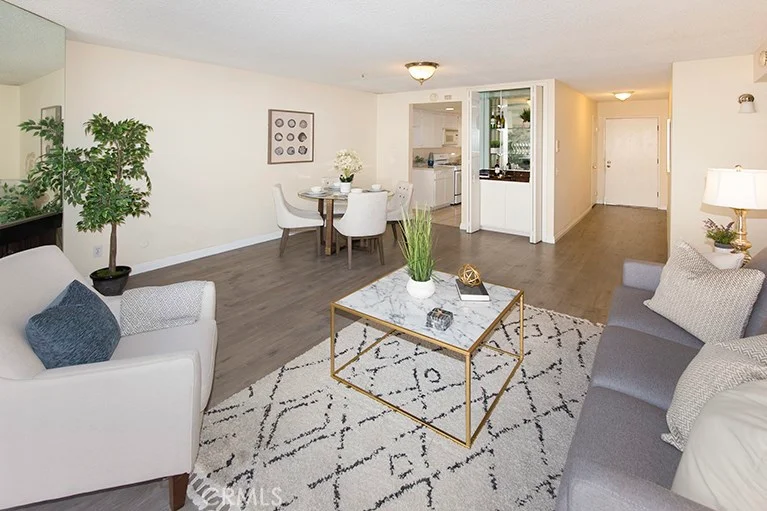 1236 Columbus #28, Glendale, CA 91202