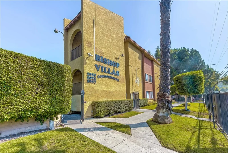 1017 Bishop #C, Santa Ana, CA 92703
