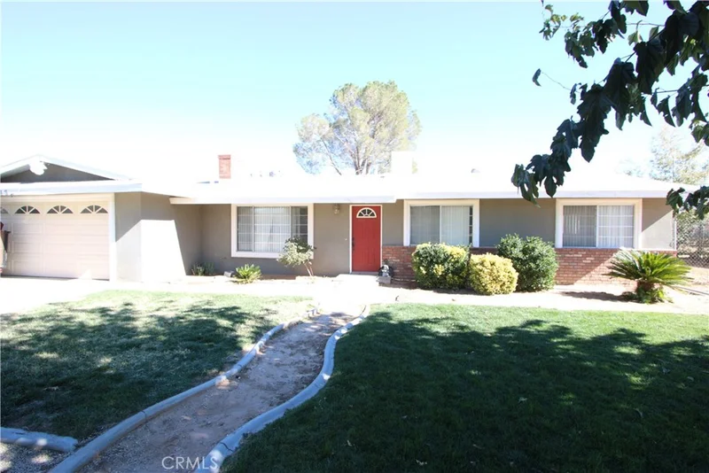 11839 Jamacha, Apple Valley, CA 92308