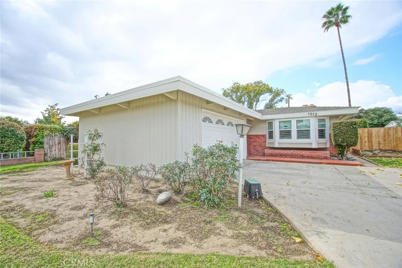 1013 Hale, Fullerton, CA 92831