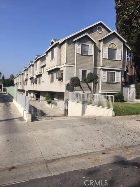 905 2nd #H, Alhambra, CA 91801