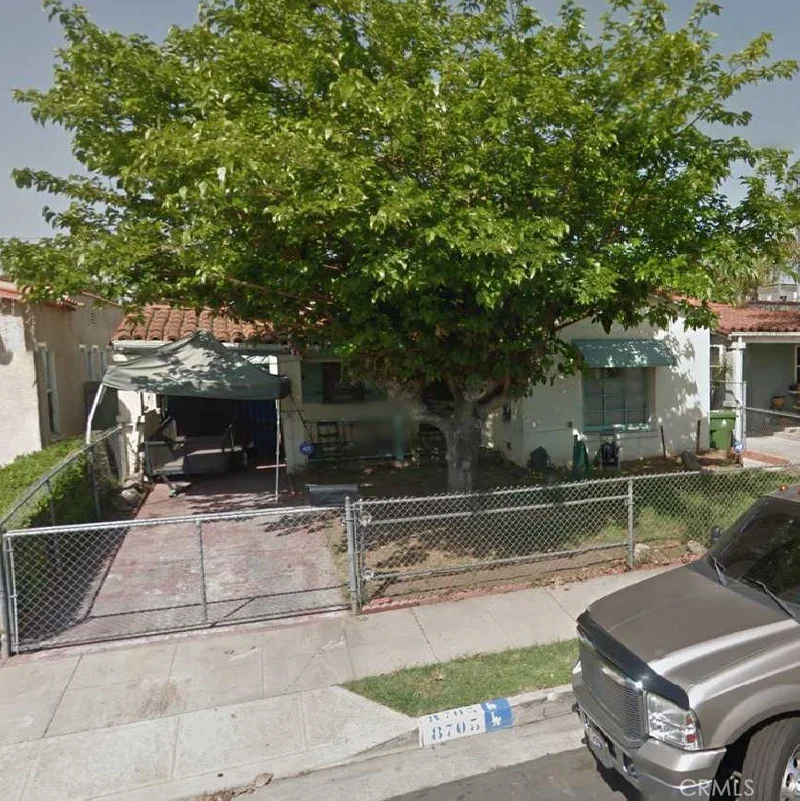 8705 Haas, Los Angeles, CA 90047