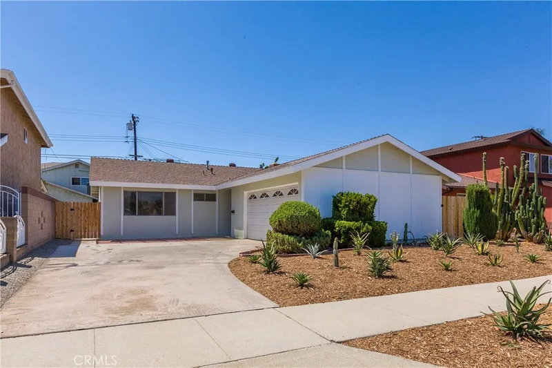 9017 Chaney, Downey, CA 90240