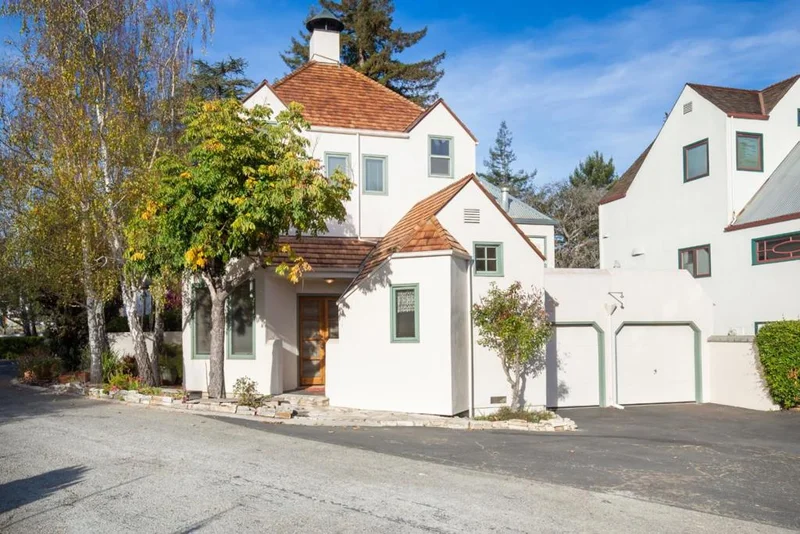5492 Silver Birch Lane, Soquel, CA 95073