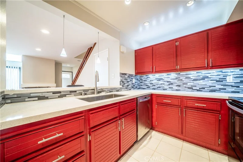 25712 Le Parc #24, Lake Forest, CA 92630