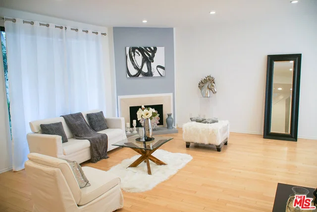1037 16th #3, Santa Monica, CA 90403