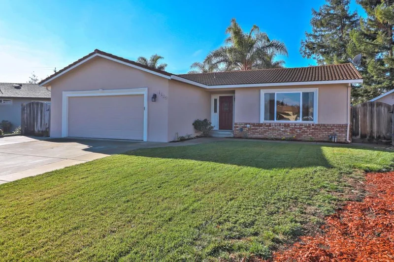 1130 Brent, Hollister, CA 95023