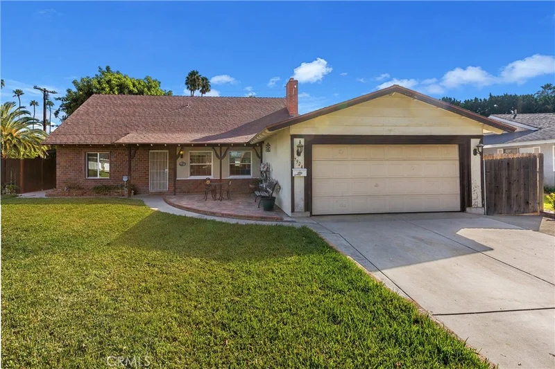 7924 Stella, Riverside, CA 92504