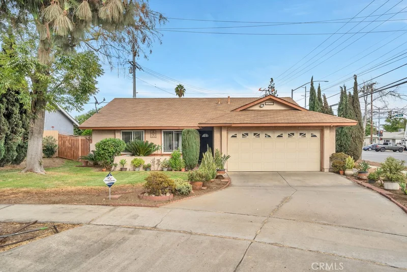 8895 Frankfort Street, Fontana, CA 92335