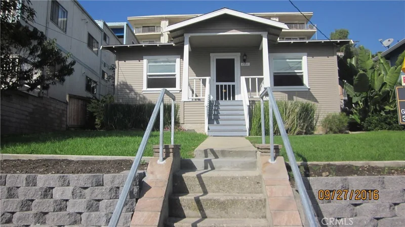 2711 Carolina, San Pedro, CA 90731