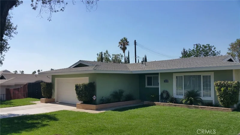 9070 Fremont, Montclair, CA 91763