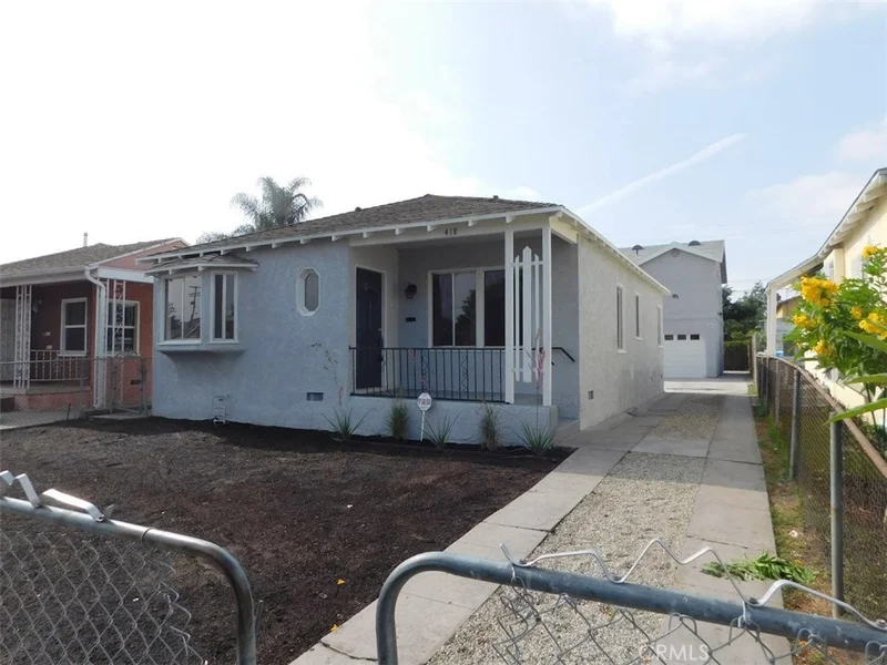 418 104th, Los Angeles, CA 90003