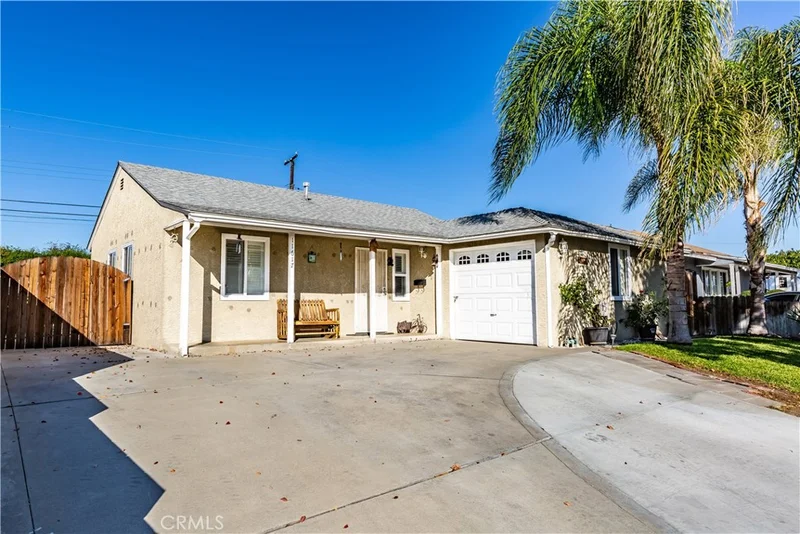 11617 Bombardier, Norwalk, CA 90650