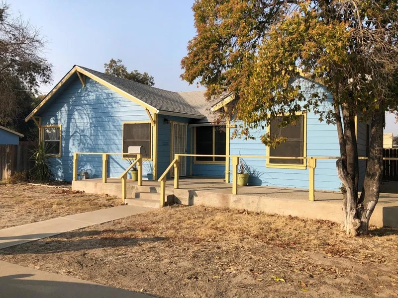 2537 Park, Ceres, CA 95307
