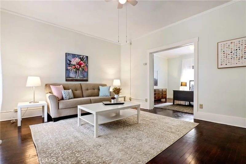 4125 Figueroa #220, Los Angeles, CA 90037