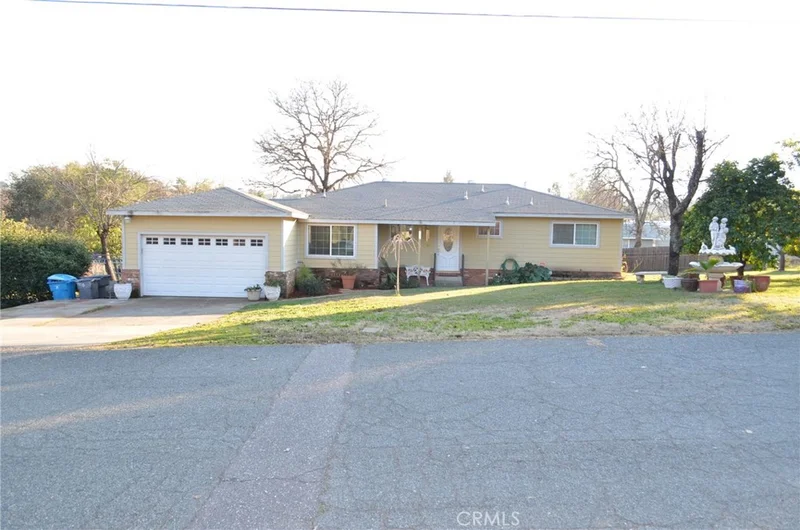 100 Glen, Oroville, CA 95966