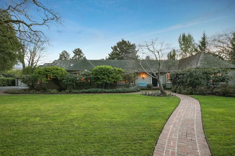 30 Fredrick, Atherton, CA 94027