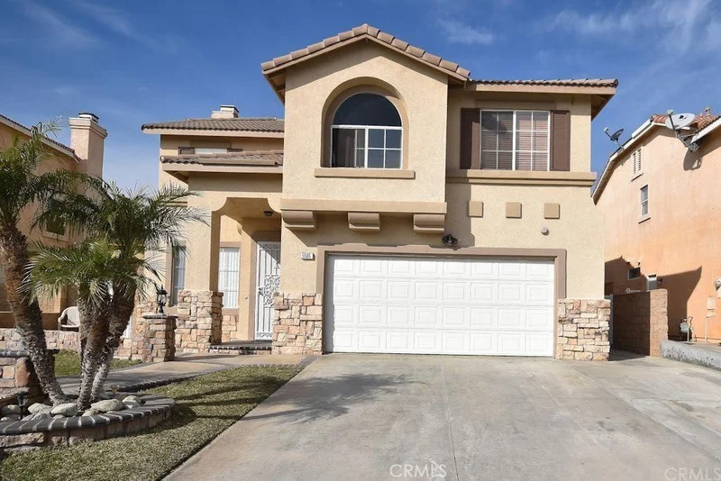5586 Lone Pine Drive, Fontana, CA 92336