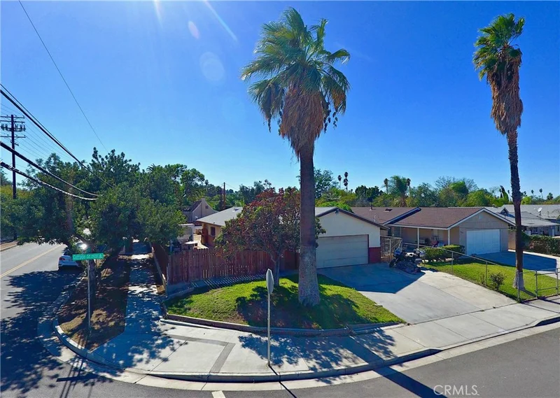 4521 Park, Riverside, CA 92507