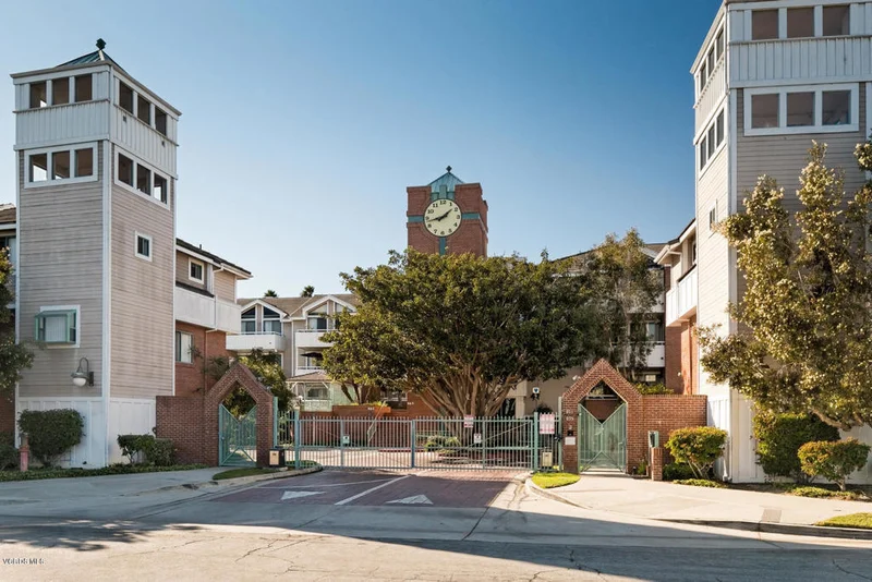 865 B R 3 Street S 3, Oxnard, CA 93030