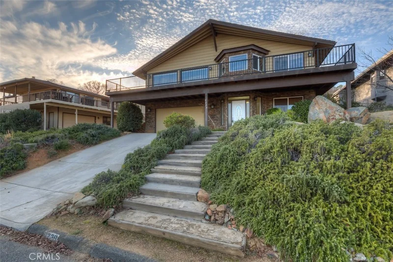 6229 Woodman, Oroville, CA 95966