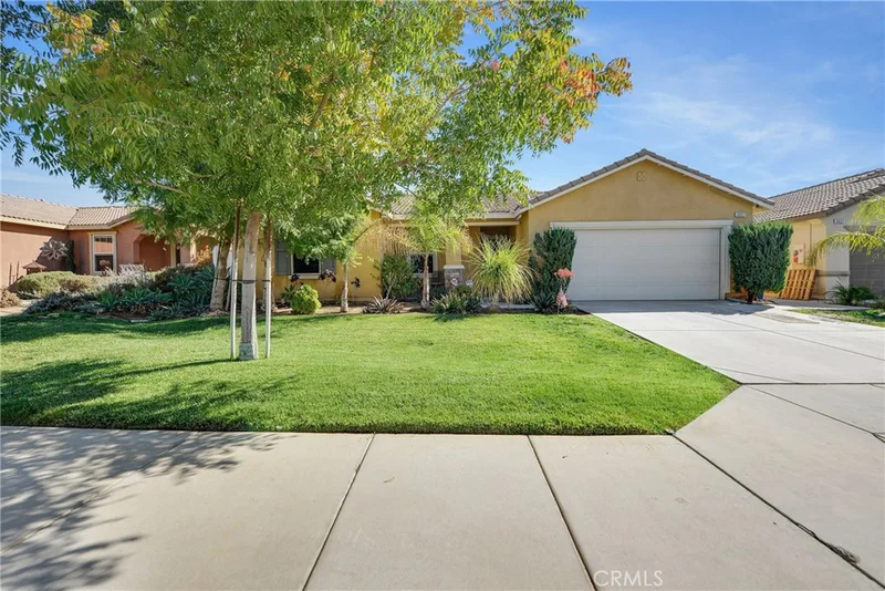 3027 Bradley Rd, Perris, CA 92571