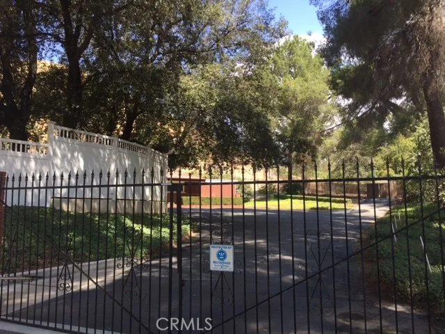 1855 Sidney, Banning, CA 92220