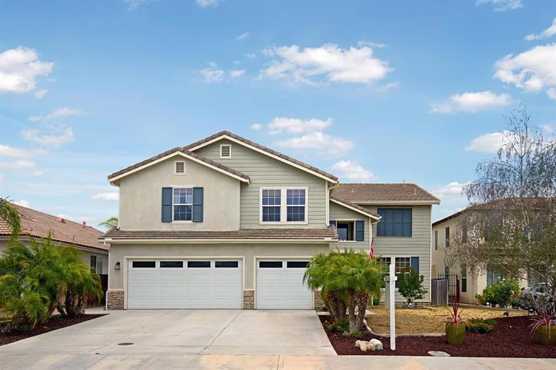 29687 Rossiter Rd, Murrieta, CA 92563