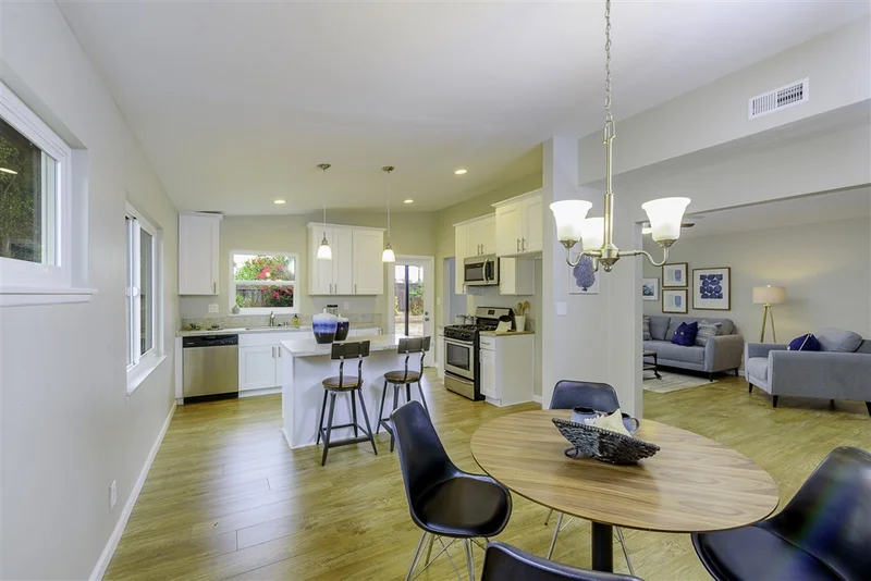 8866 Sandmark Ave, San Diego, CA 92123